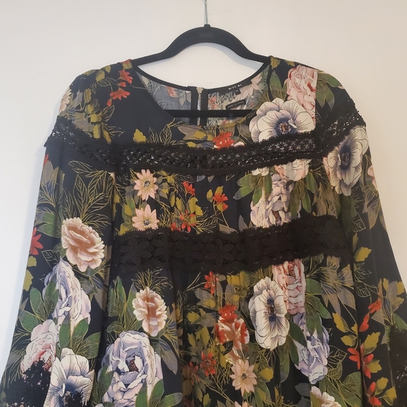 MISS ME Size M 100% Viscose tiered floral bohemian black lace peasant top - Picture 4 of 11